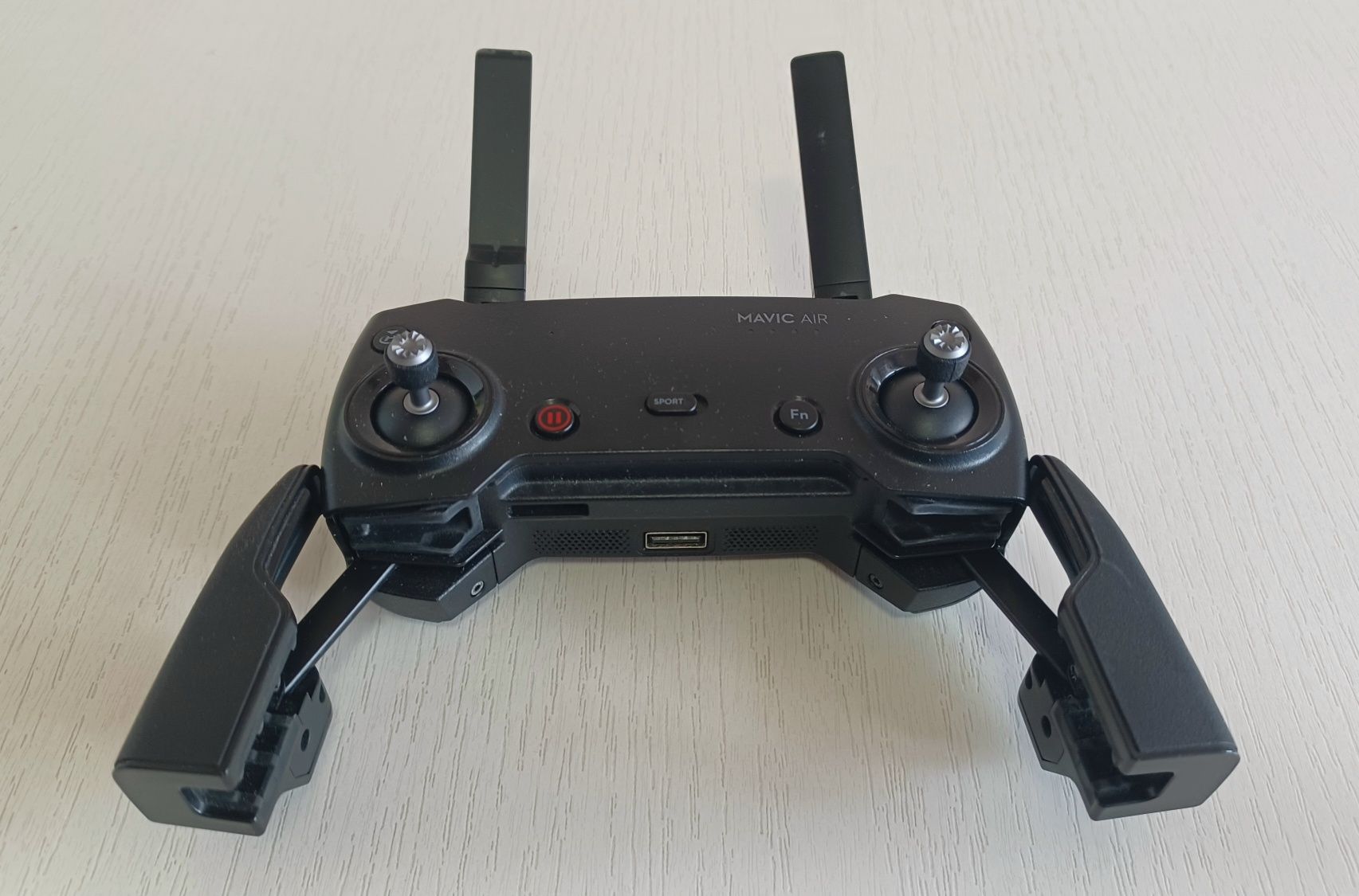 Telecomandă și  Accesorii dronă DJI MAVIC AIR