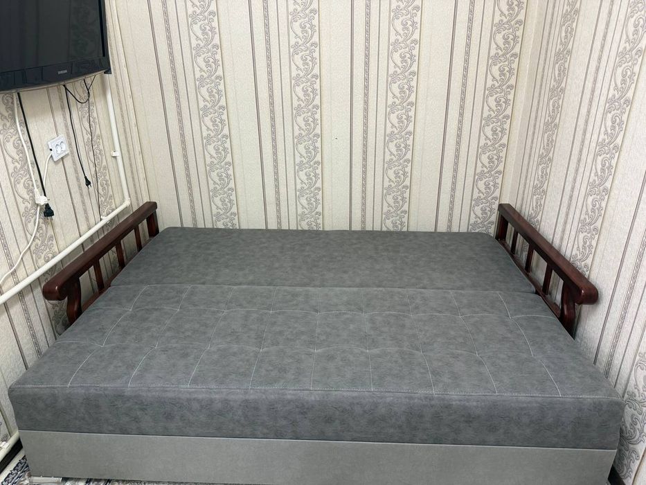 Продаётся мягкий диван