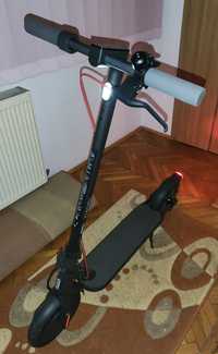 Trotineta Xiaomi Electric Scooter 4