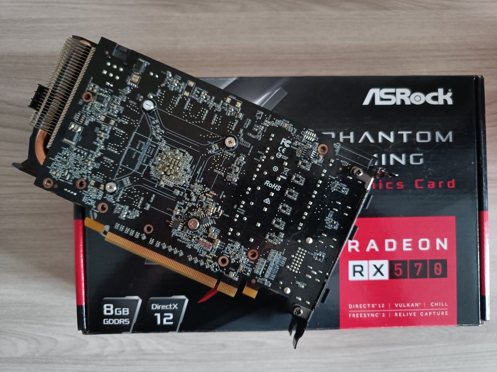 Продам видеокарту AsRock RX 570 Phantom Gaming 8G OC