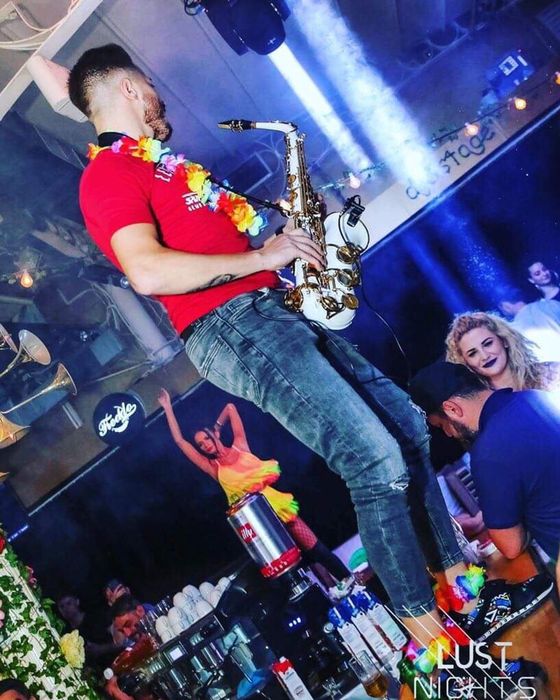 Saxofonist Nunta/Botez/Party Evenimente (Momente Speciale)