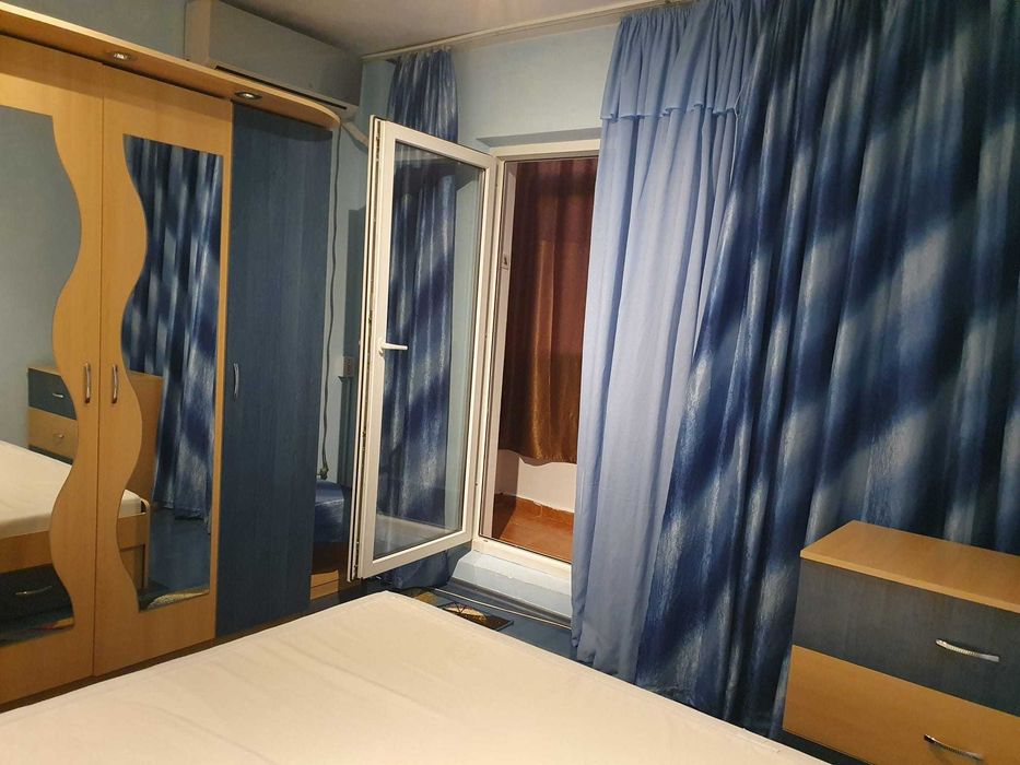 Apartament 4 camere de inchiriat