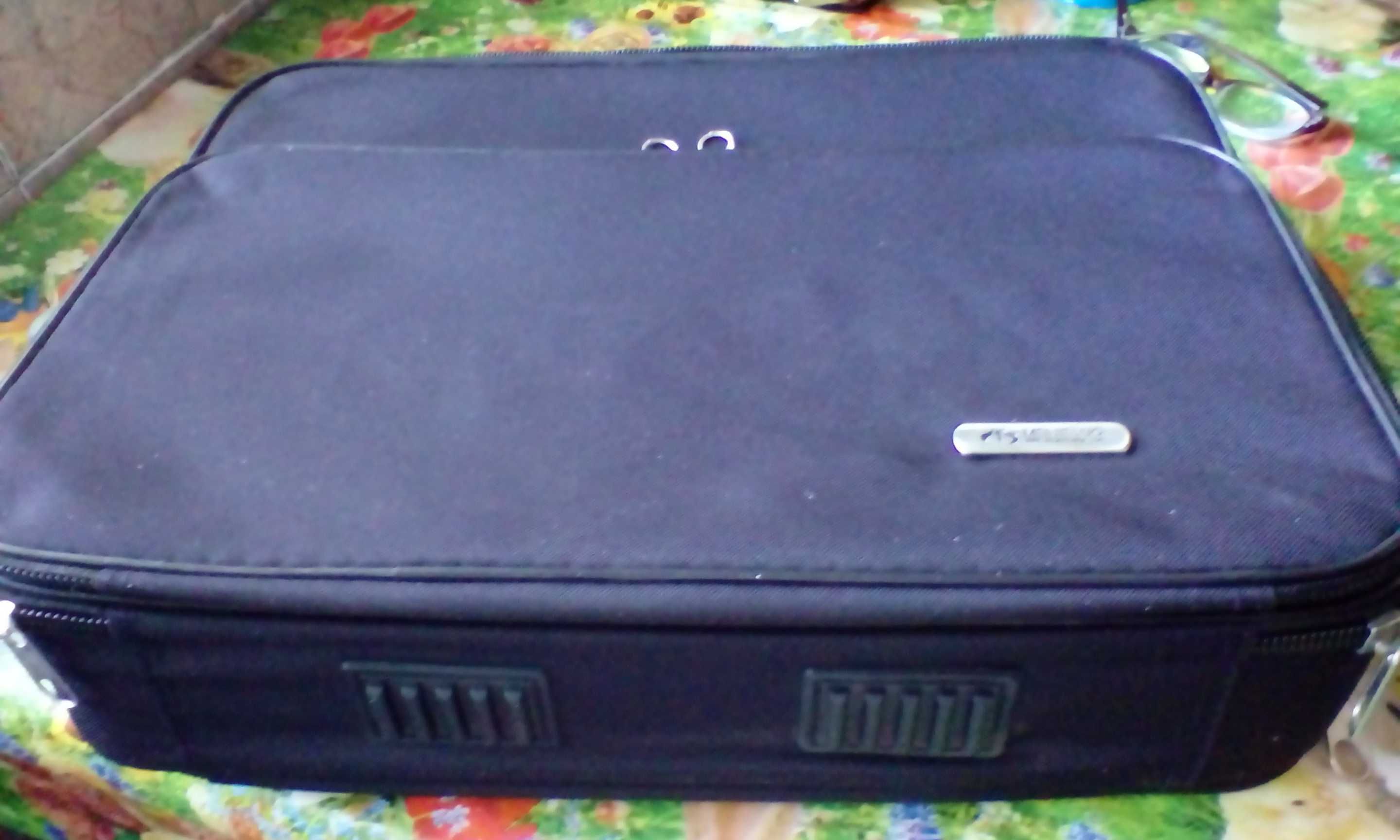 genti pentru laptop