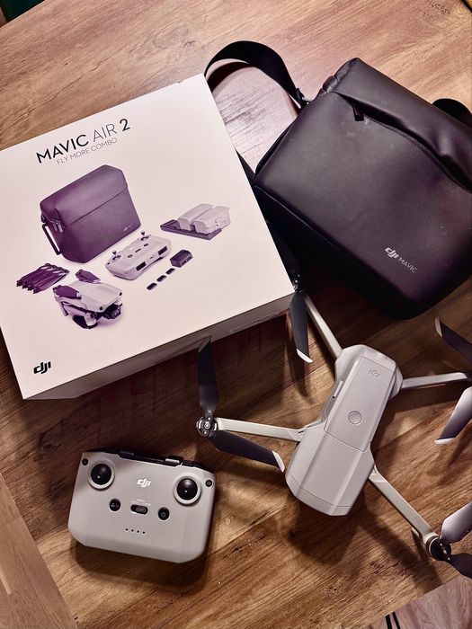 DJI Mavic Air 2 Fly More Combo