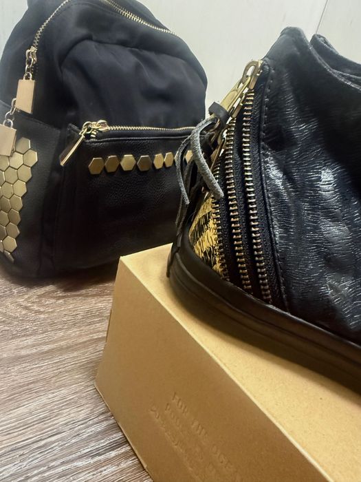 Кецове Converse 38 номер 24,5см  и стелка и раница