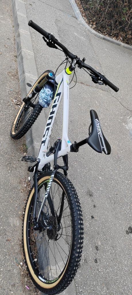 Bicicleta MTB Full Suspension - Ghost E35 AMR