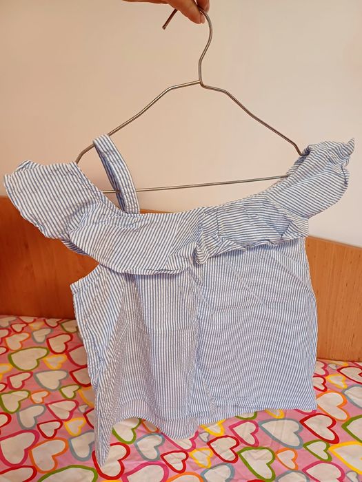 Bluza cu volane pe umeri H&M 12-13 ani