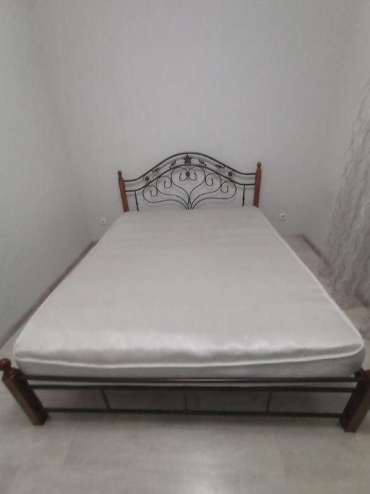 Кровать  2 х  спальная