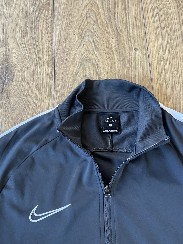 NIKE Dri-Fit Training - размер М / Оригинал
