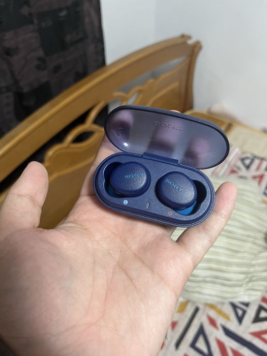 Наушники Sony WF-XB700