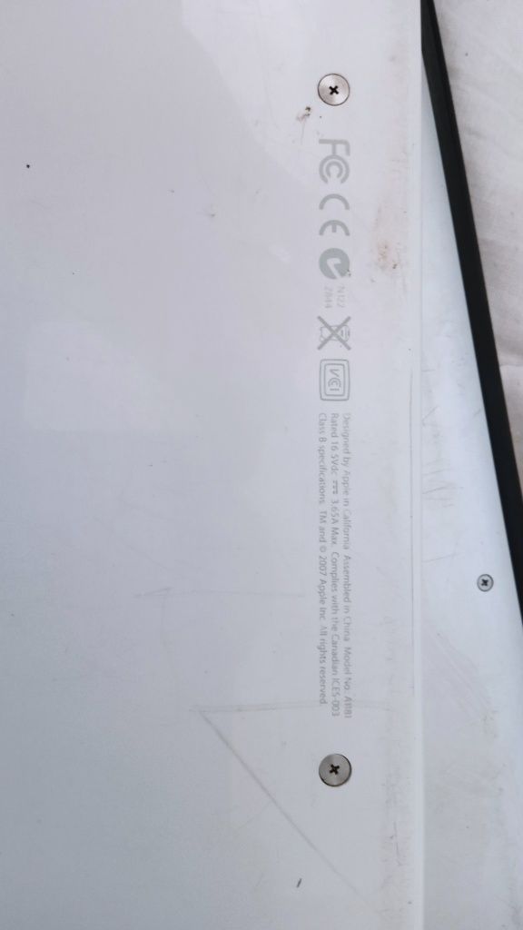 MacBook 1181 лаптоп