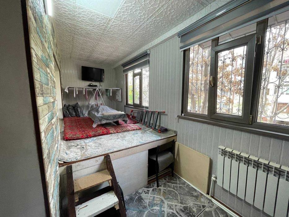 Продается  3-комнатная квартира