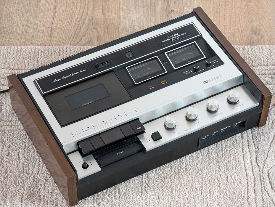 Vand Sansui SC-737 de top top