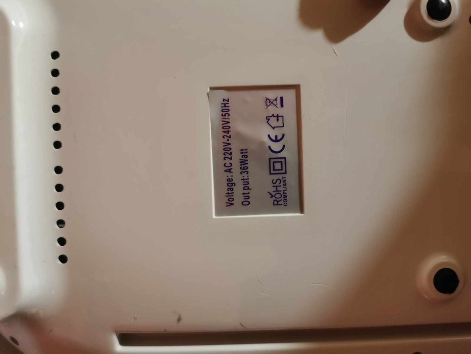 Печка за нокти бяла