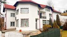 Vila-Casa de vacanta I Potential turistic I 8 camere I Rucar