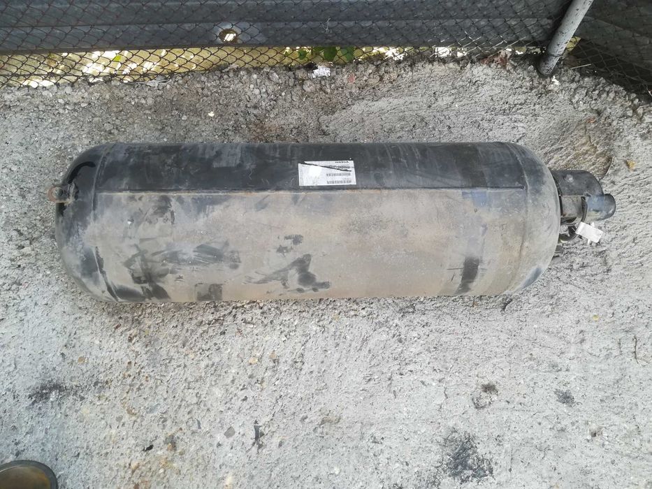 Volvo v70 2.4 LPG Волво в70 газ газова бутилка изпарител разпределител