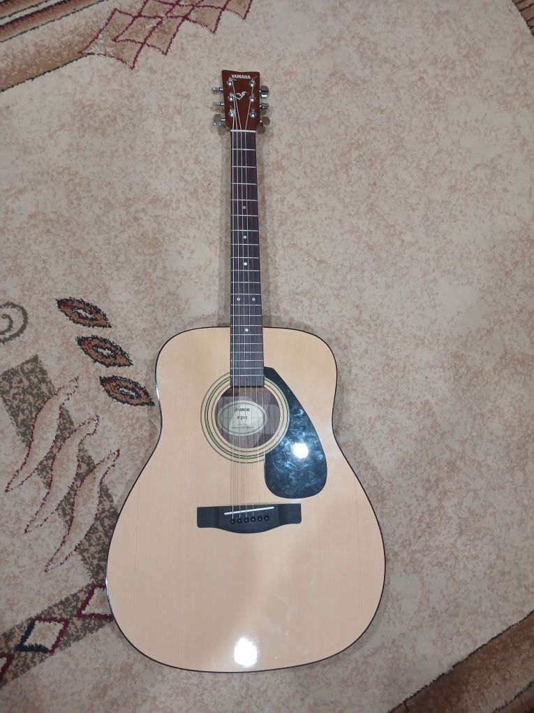 Гитара Yamaha f310