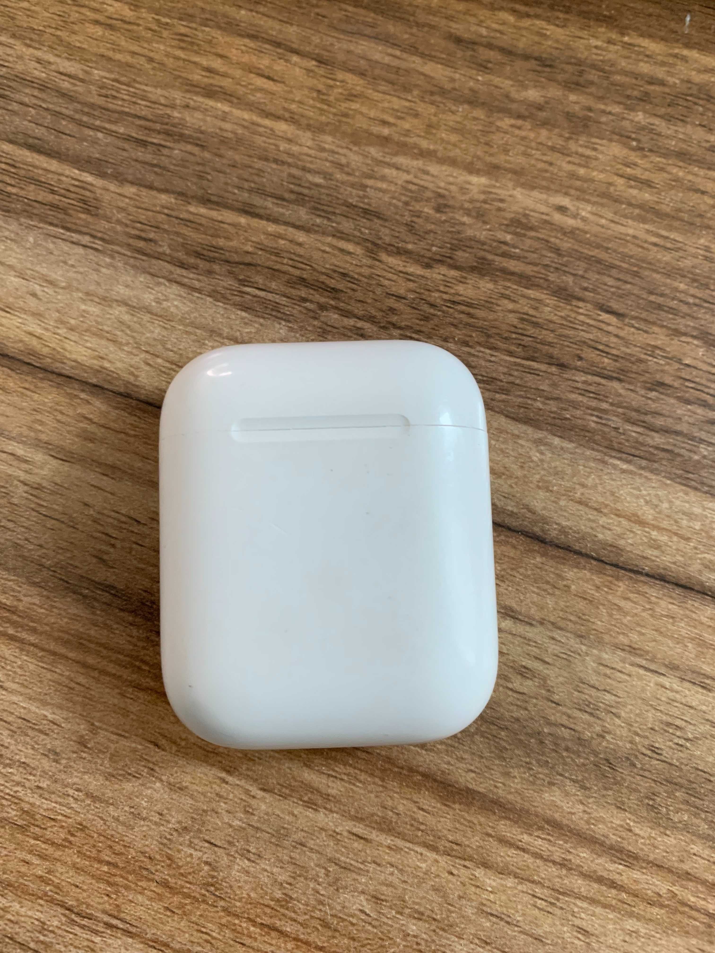 Кейс Airpods без наушников