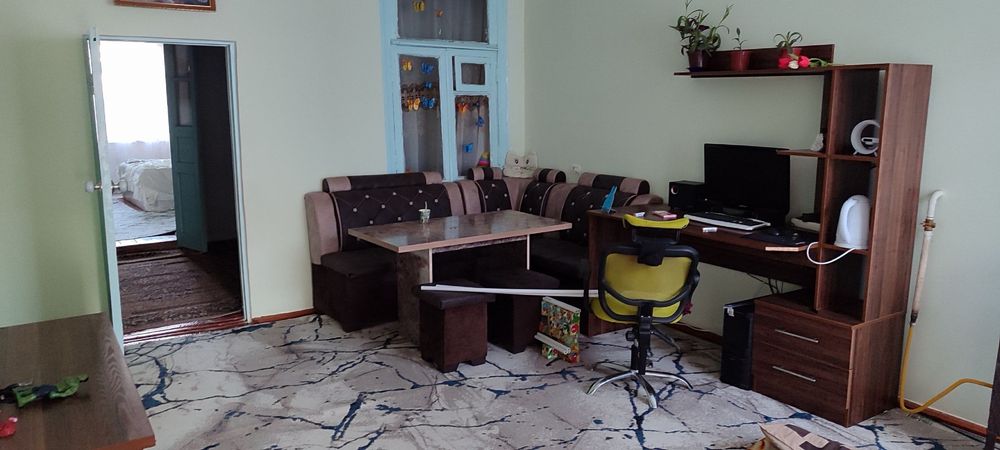 Продается участок( коттедж)