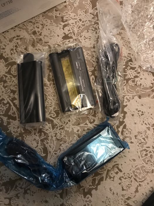 Mini imprimata Canon Selphy CP730 noua..