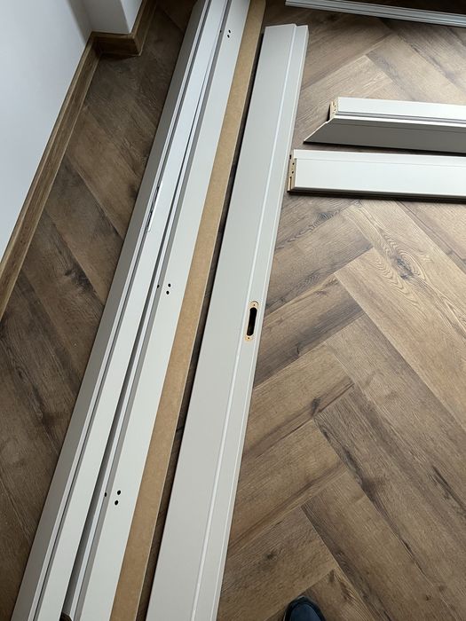 Каси за врати фалцова и без фалцова