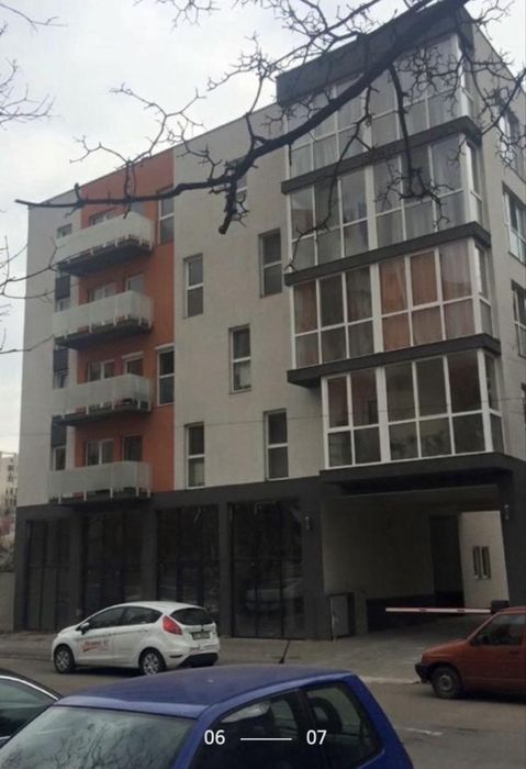Vand loc de parcare privat Sovata