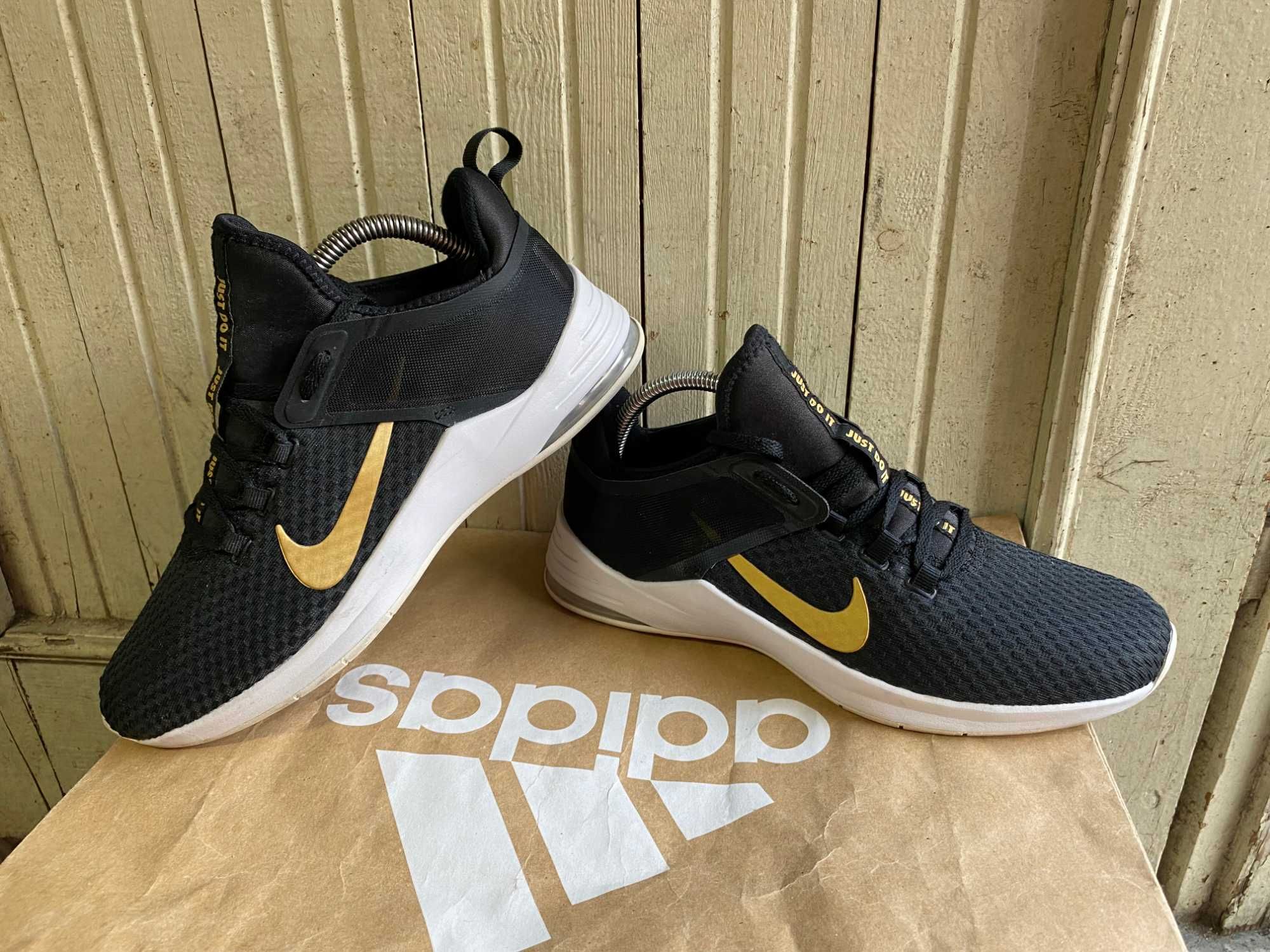 ''Nike Air Max Bella Tr 2''оригинални маратонки 42 номер