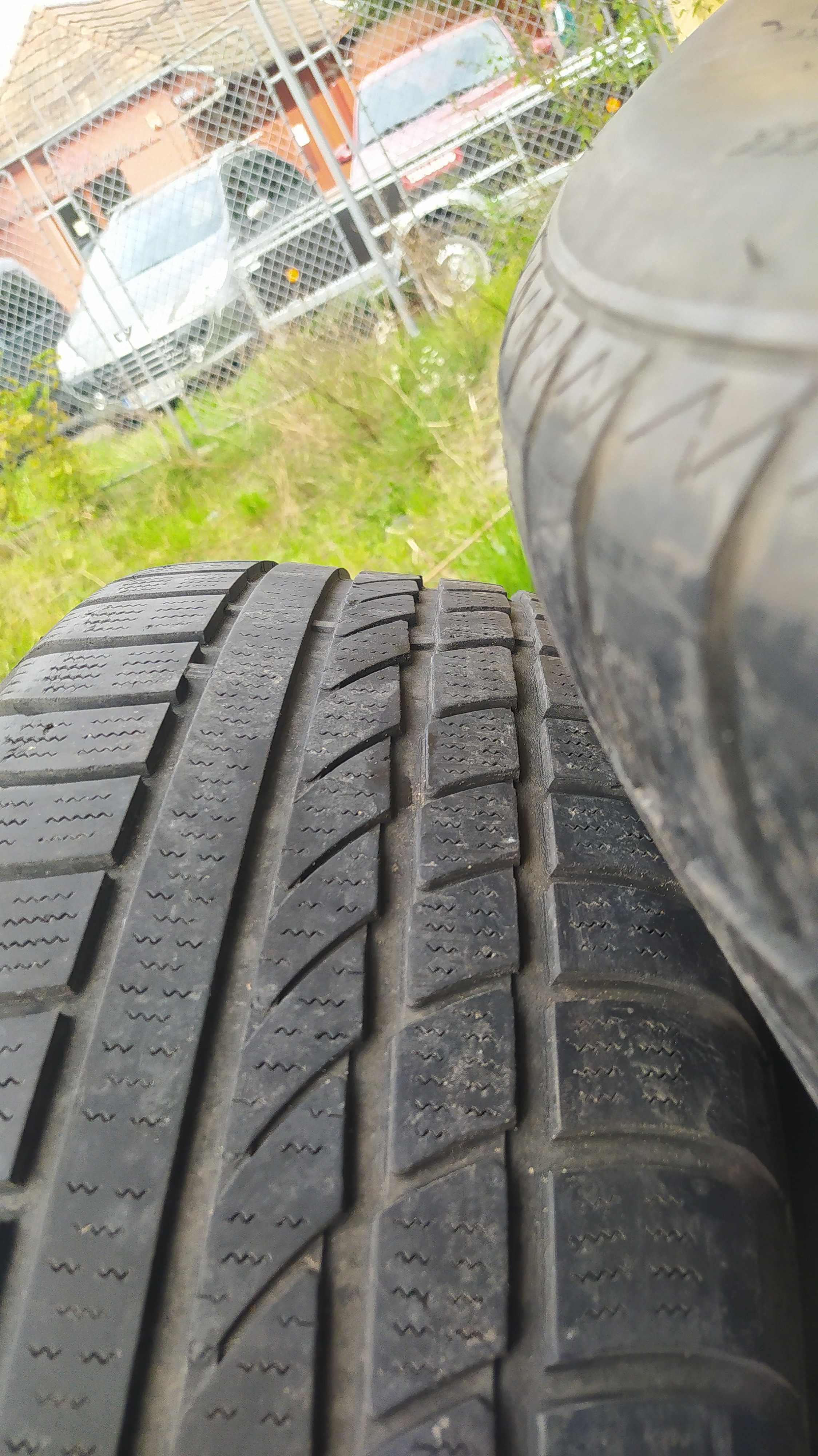 Vand cauciucuri de iarna Hankook 225/60/17