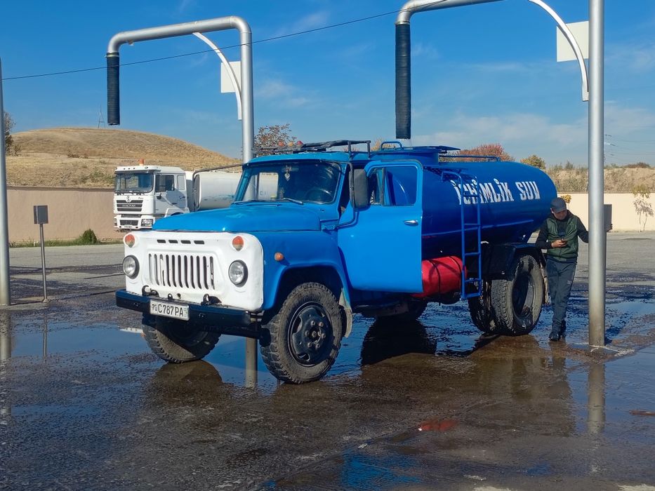 Gaz 53 vodavoz sotiladi