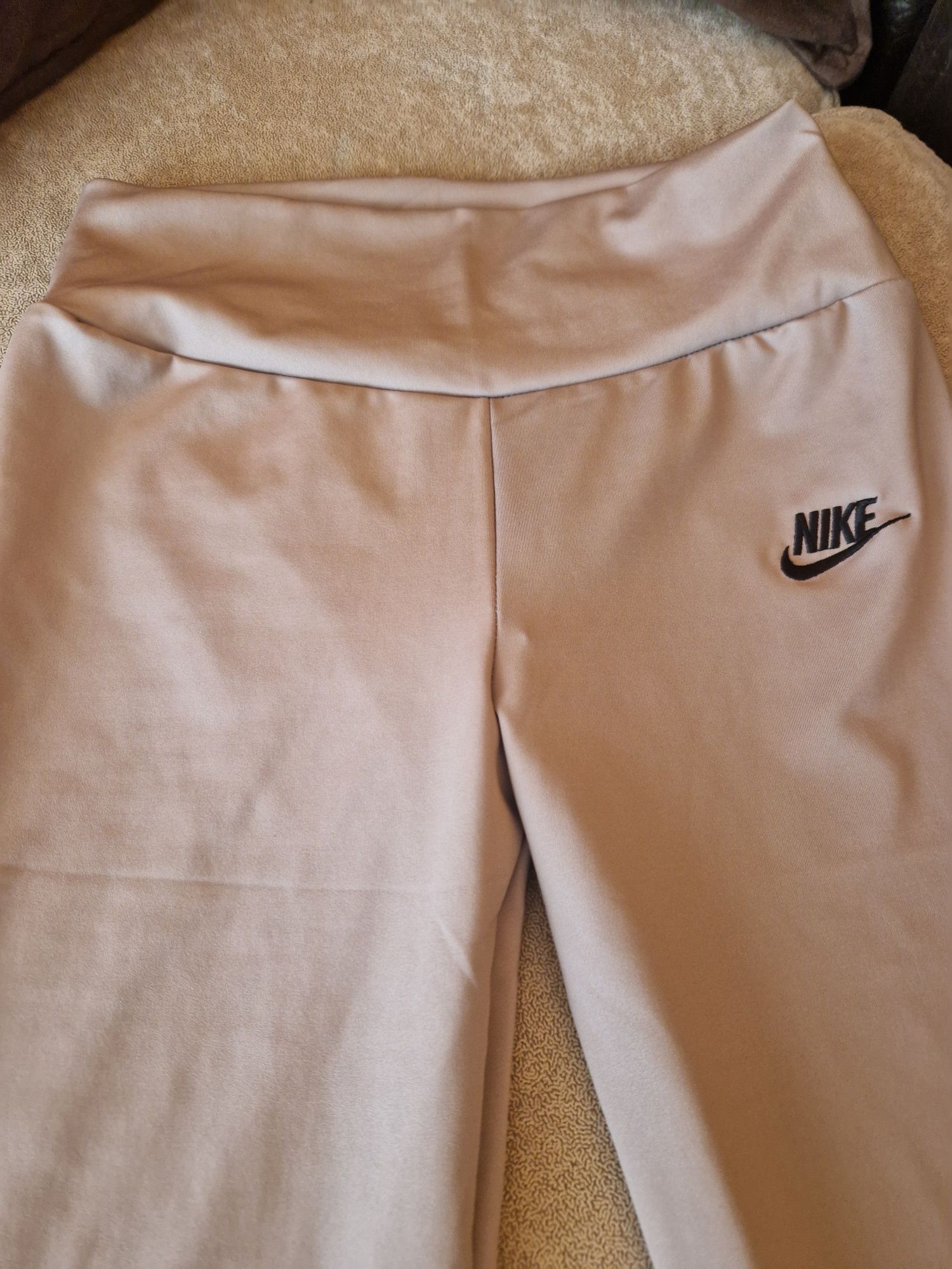 2 броя клин NIKE