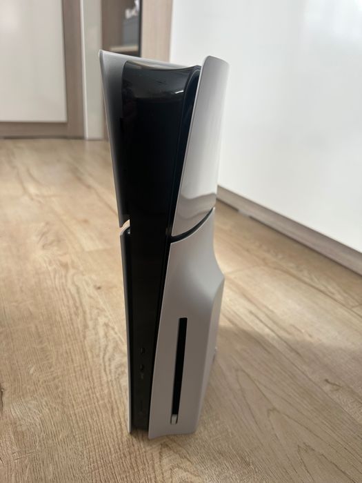 Плейстейшън  PS5