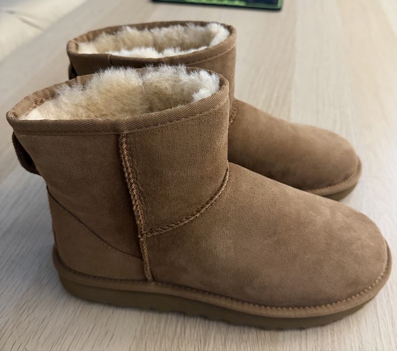 UGG Mini classic 39