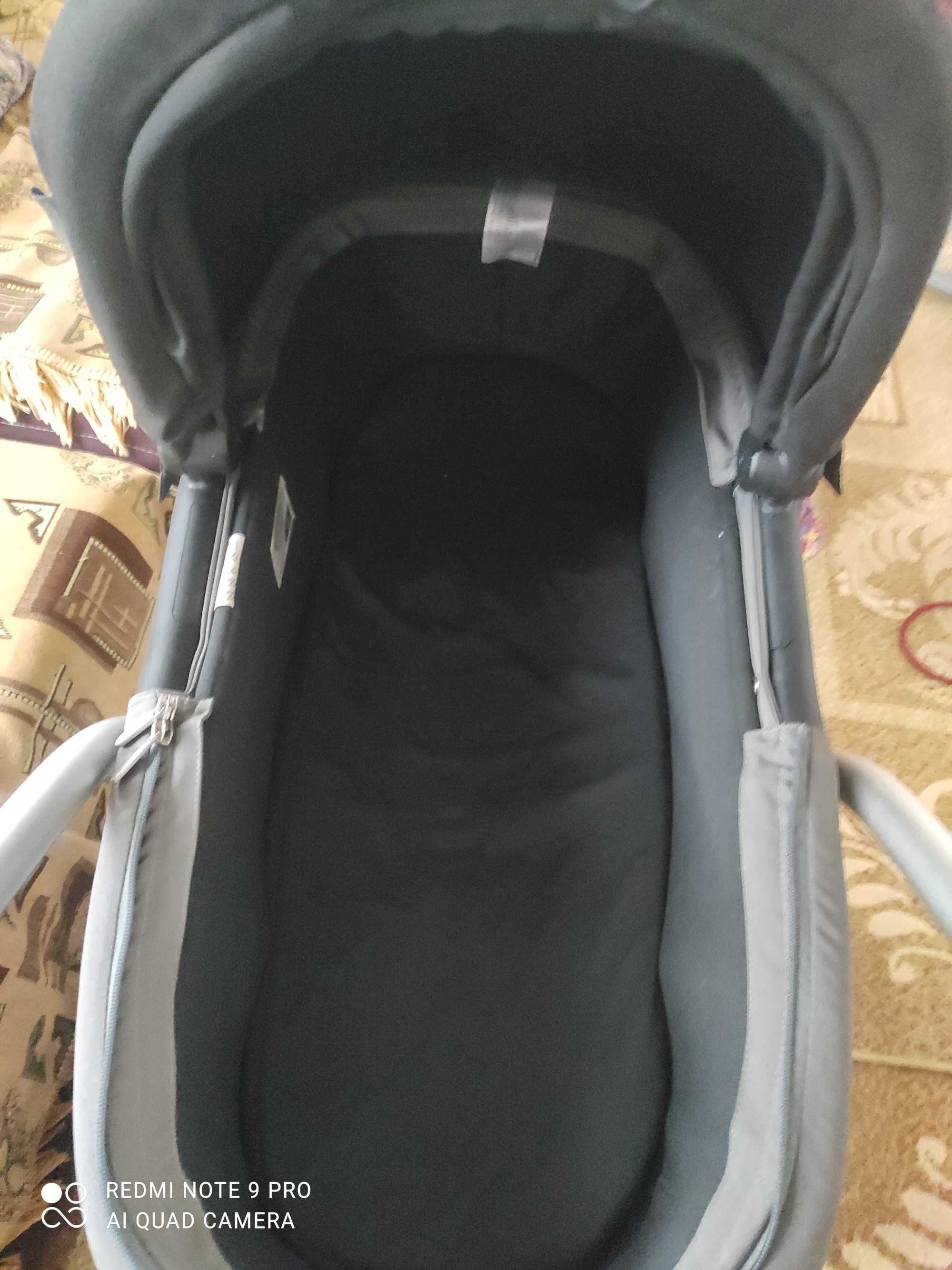 Коляска детская Britax