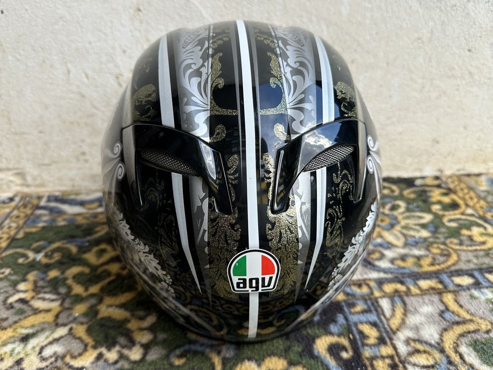 AGV каска размер S