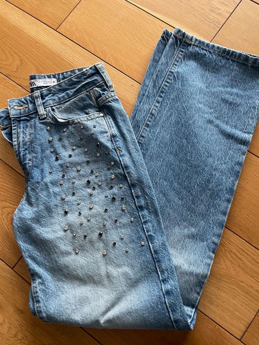Дънки с камъни Zara