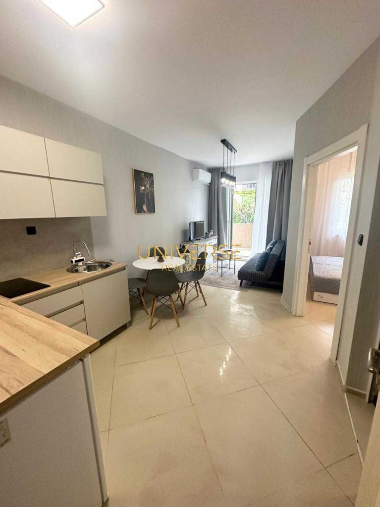 Продава се Двустаен апартамент в Свети Влас - 43 кв.м за 1605 €/кв.м - Снимка #1