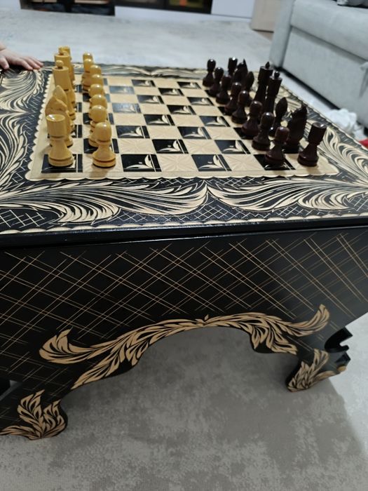 Игровой столик нарды шахматы
