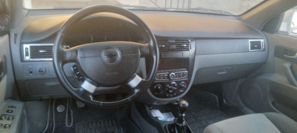 Jentra 2023 yil rangi oq holati zo'r