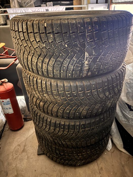 Шины шипованные Michelin 255 / 50 / R 19