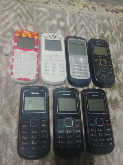 Nokia telfonchalar sotiladi