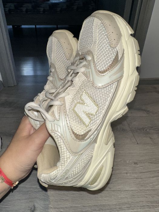 NEW BALANCE ,39 jumatate