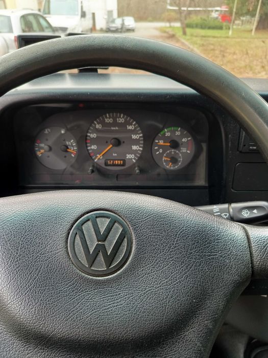 Бус Фолксваген ЛТ