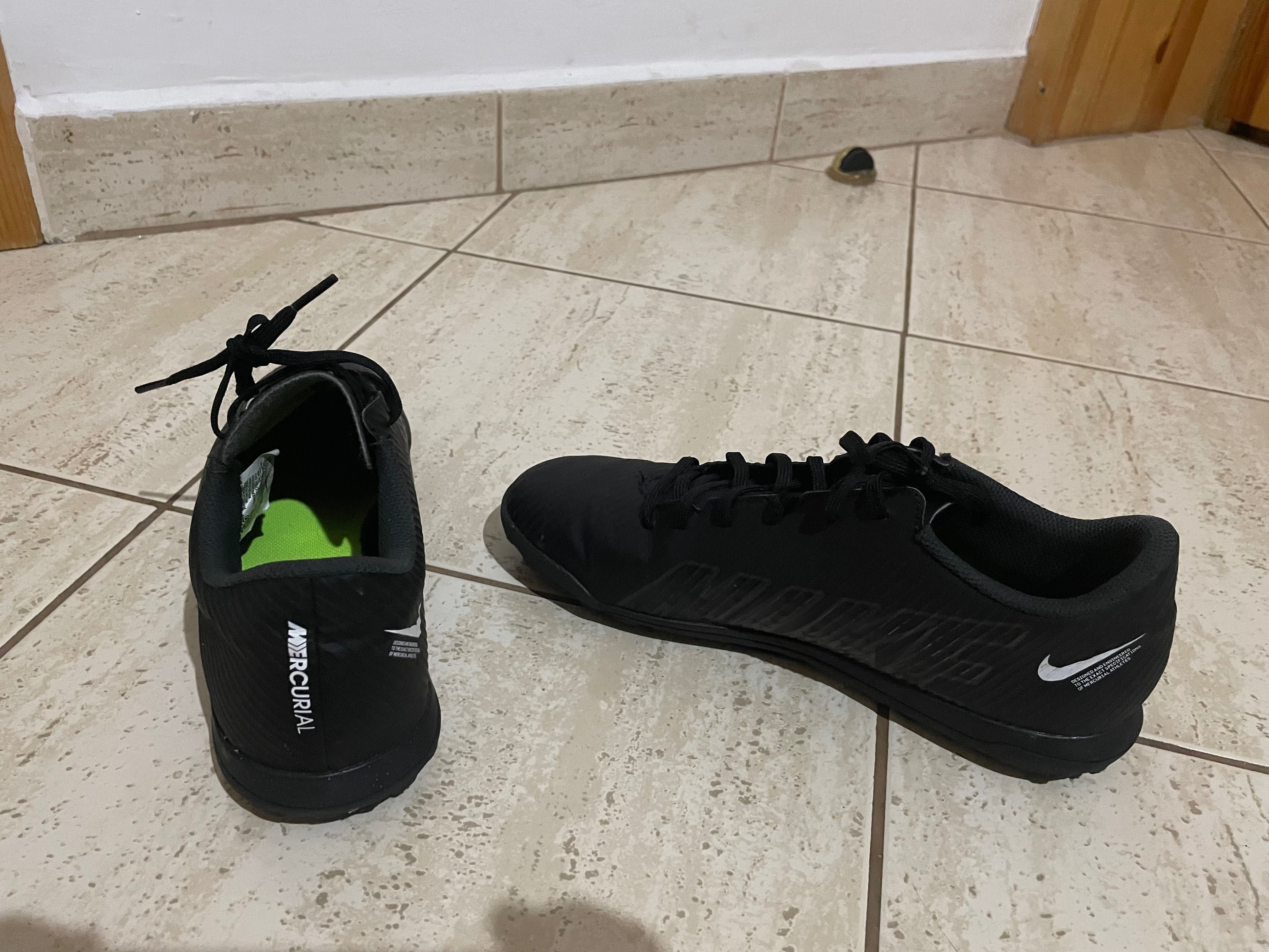 Pantofi fotbal sintetic Nike Mercurial