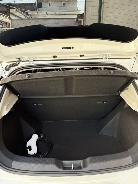 Byd e2 Luxury 405