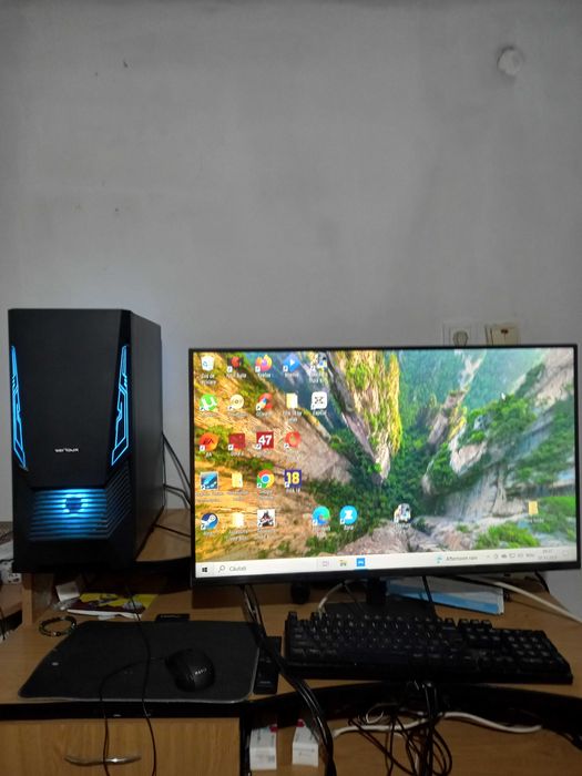 Pc Gaming cu Monitor 80 cm