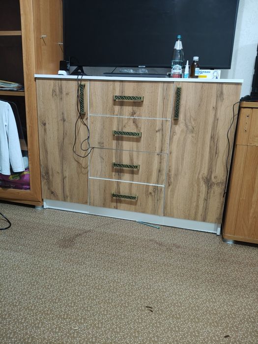 Продам комод  не дорого