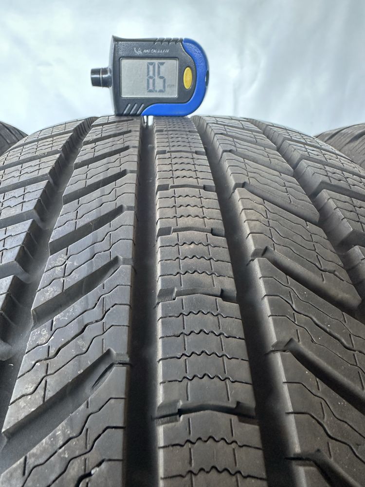 235/55/17 Continental dot22 4бр