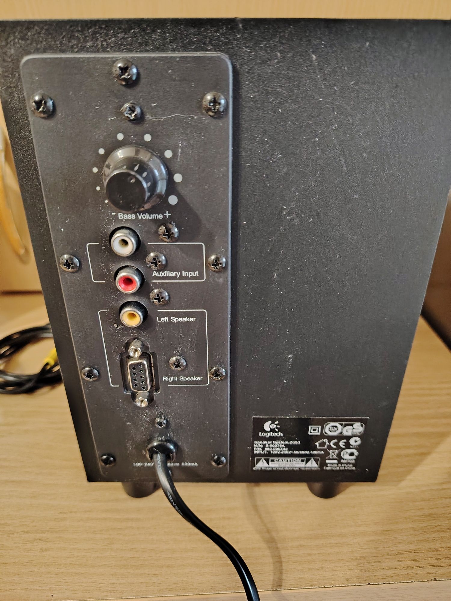 Субуфер Logitech Z323