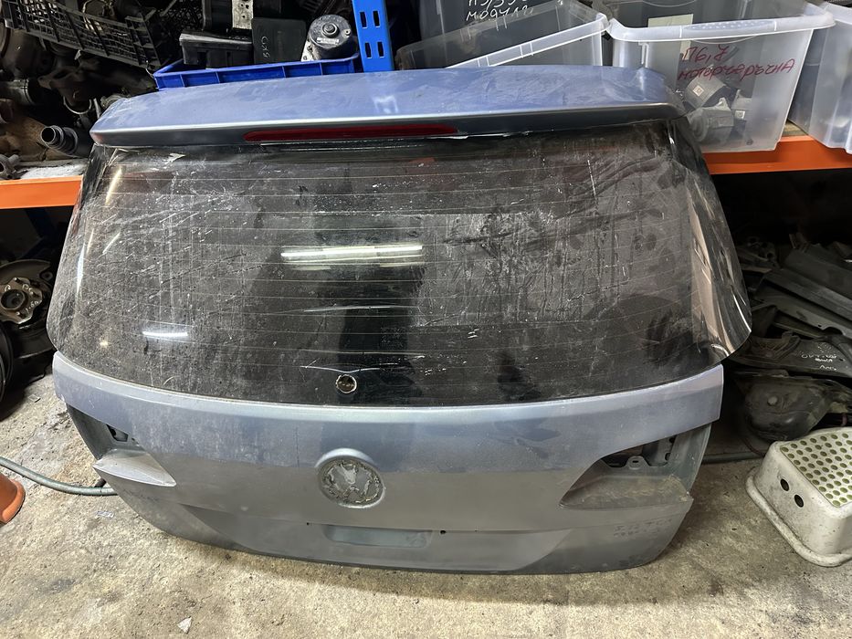 Багажник 5та врата пасат б7 2012г