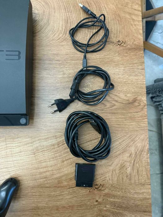 PlayStation 3 + 2 джойстика + 13 оригинални игри Перфектен комплект